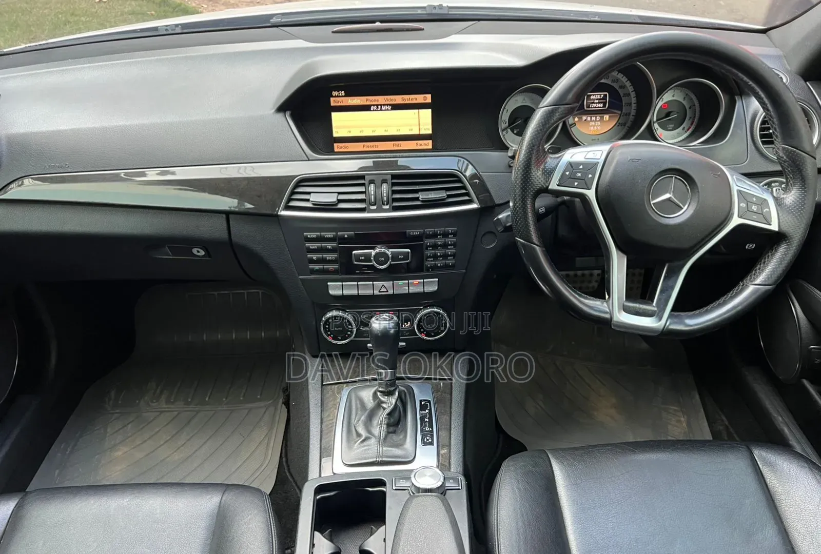 Mercedes-Benz C200 2012 Silver