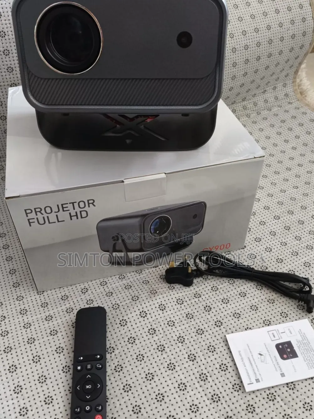 CY900 Smart Android Projector