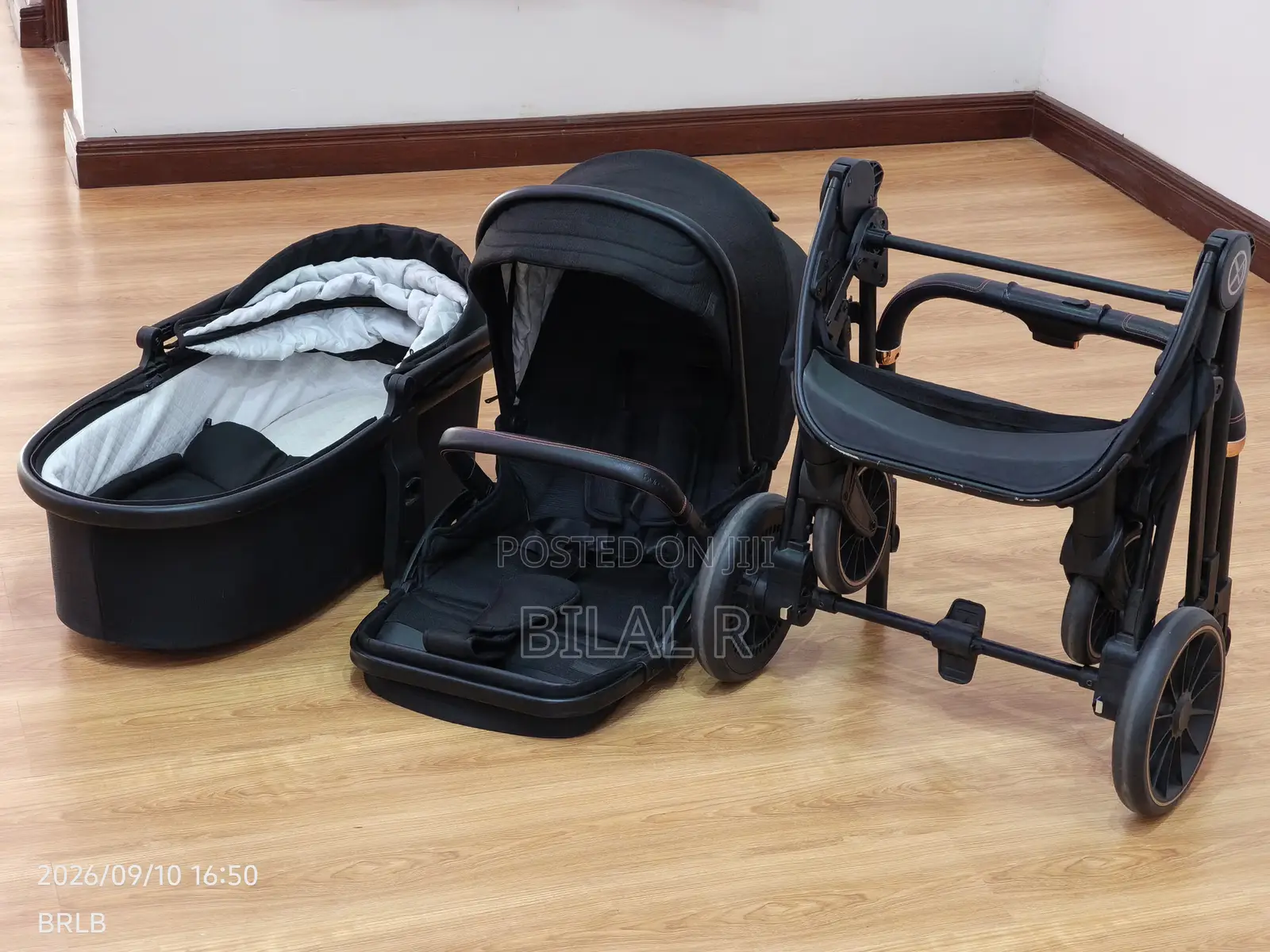 Burbay Luxury 2-in-1 Baby Pram/Stroller – Clean Excellent Condition