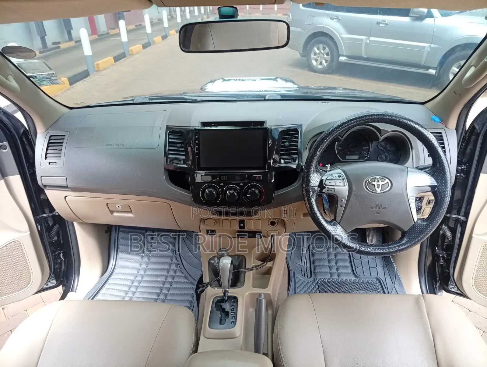 Toyota Hilux 3.0 D-4D 4x4 2013 Black