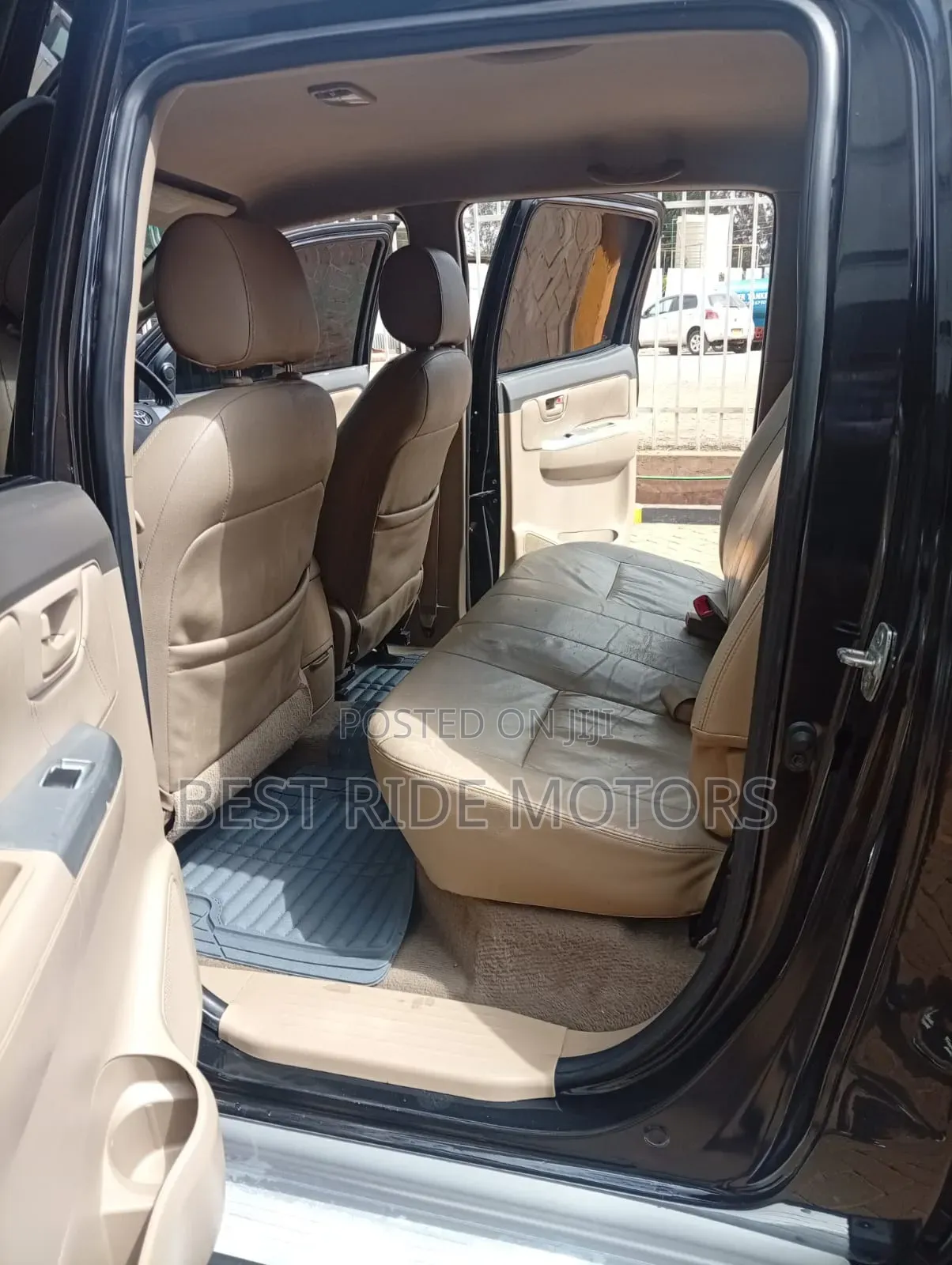Toyota Hilux 3.0 D-4D 4x4 2013 Black