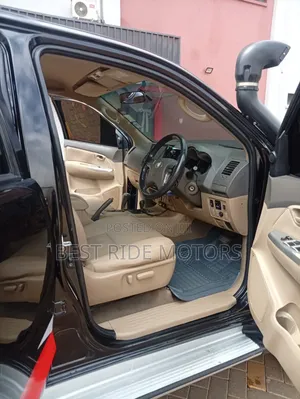 Toyota Hilux 3.0 D-4D 4x4 2013 Black