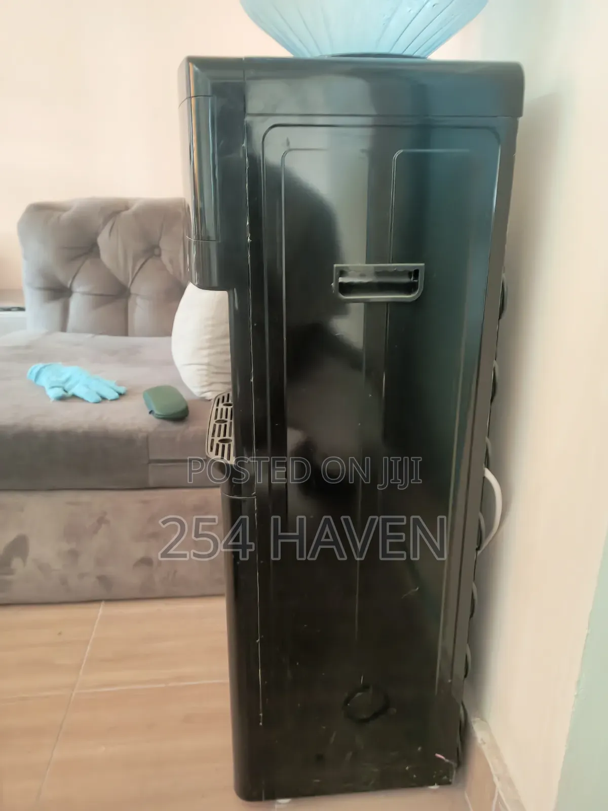 Von Water Dispenser