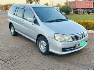 Nissan Liberty 2005 Silver