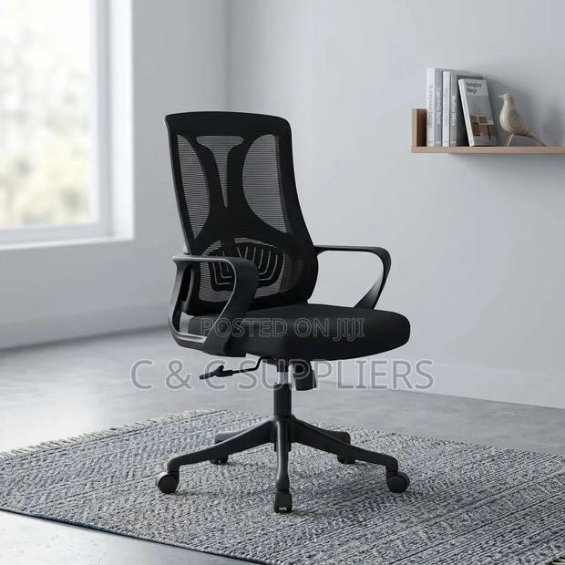 Modern Secretary Ergonomic Chair. - thumbnail 2