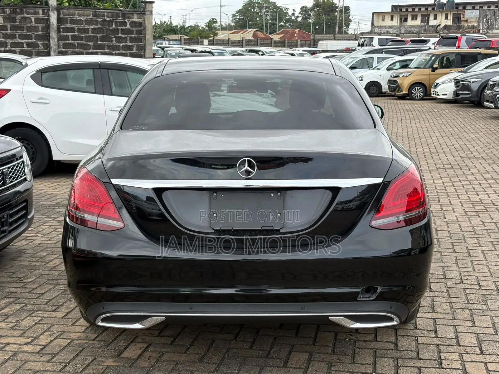 Mercedes-Benz C180 2020 Black