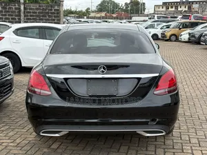 Mercedes-Benz C180 2020 Black