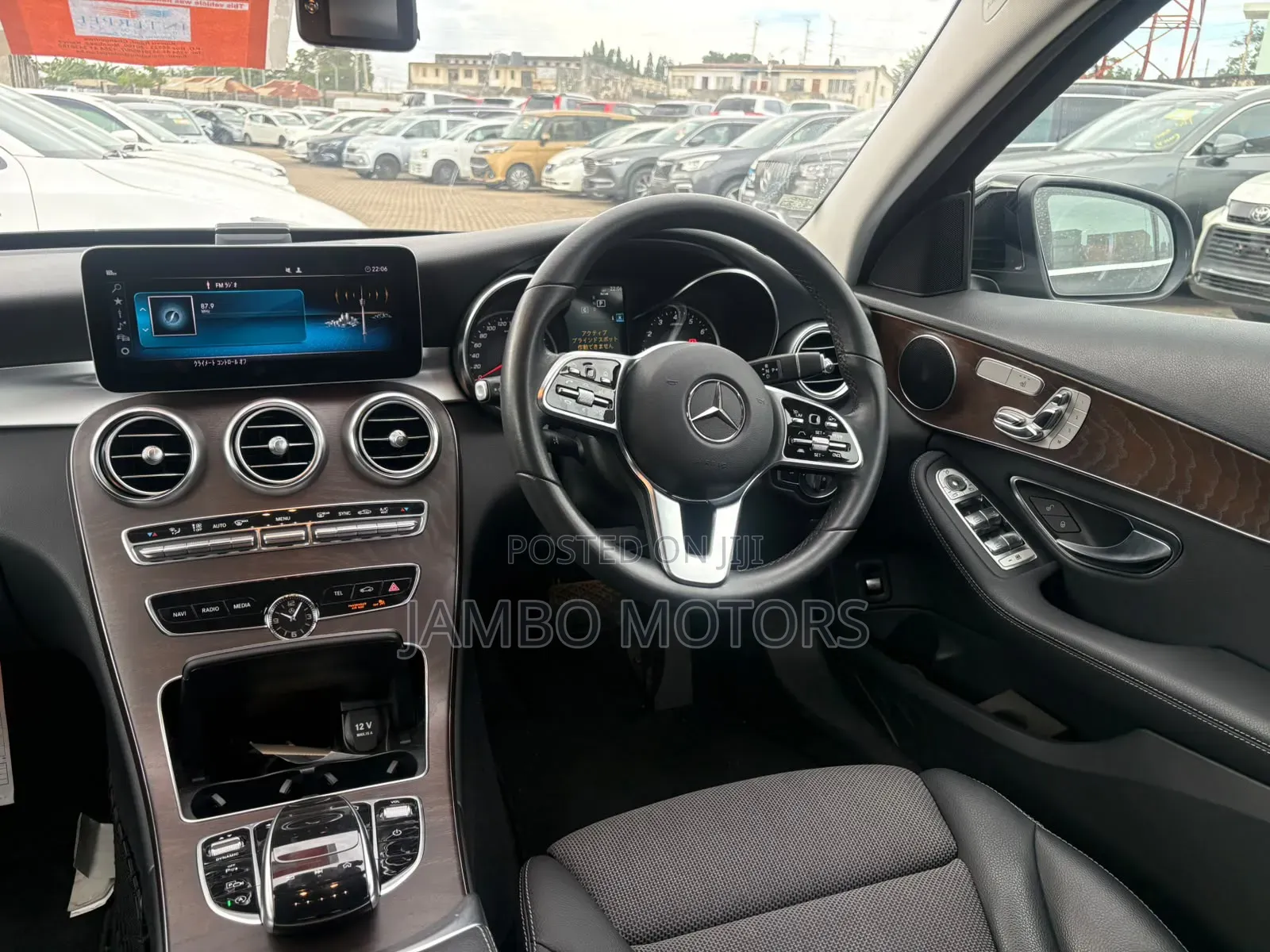 Mercedes-Benz C180 2020 Black