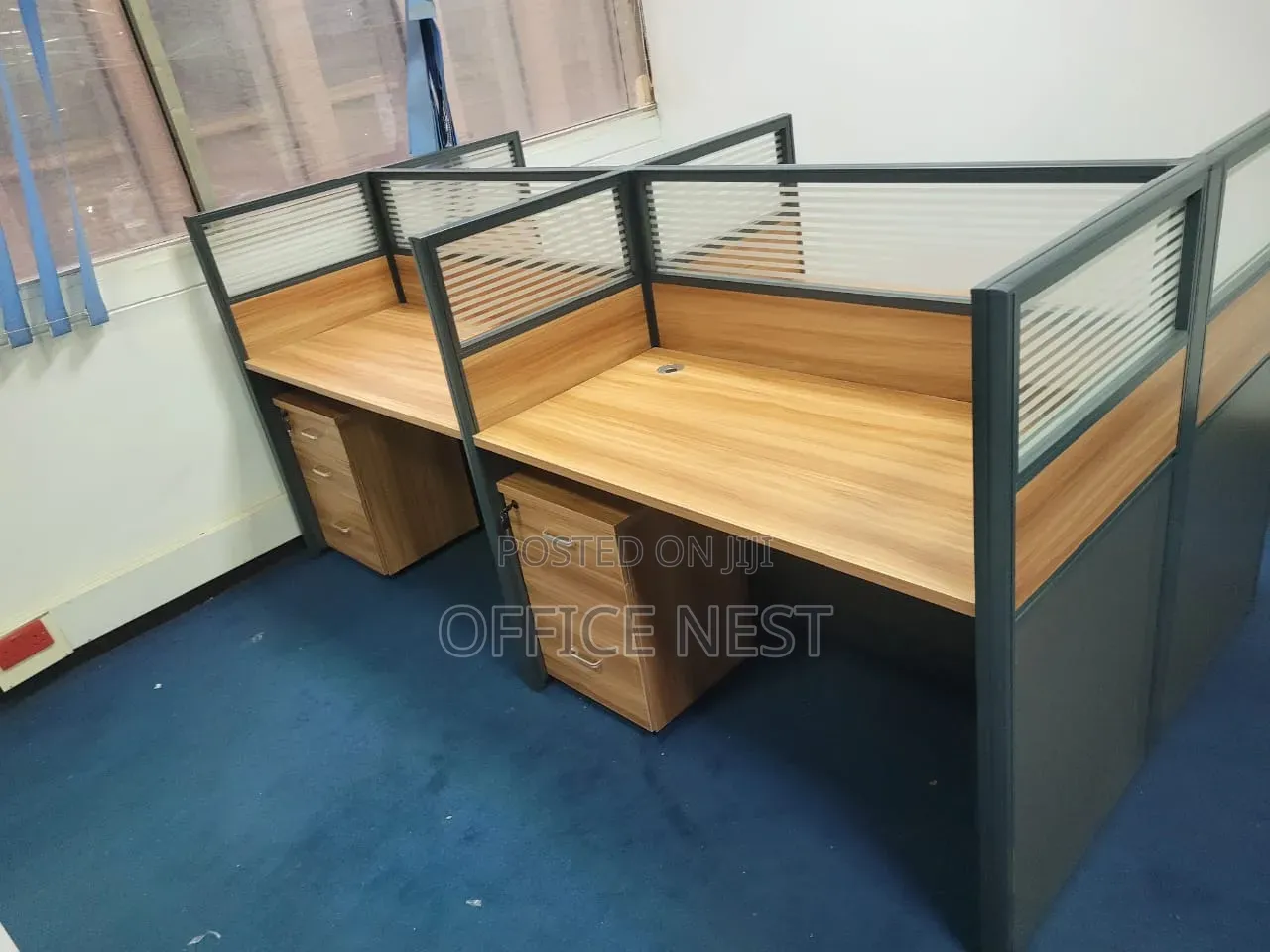 Modern 4-Way Office Workstation Desk With Glass Partitions Drawers
