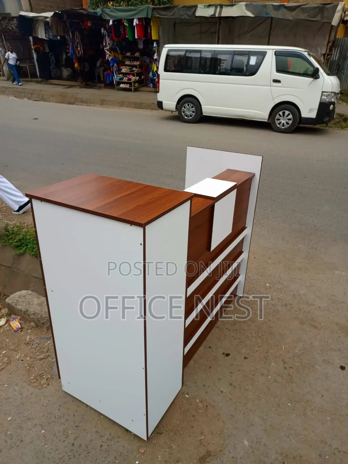 Modern Brown White Reception Desk