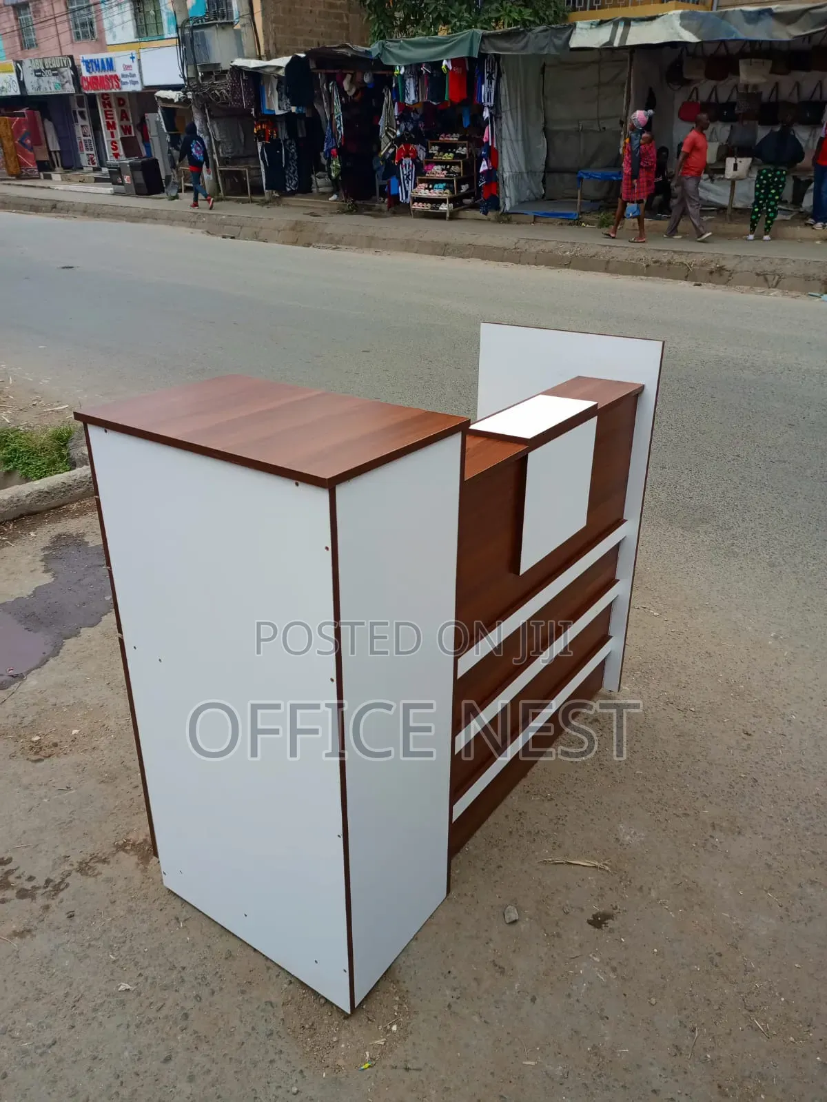 Modern Brown White Reception Desk