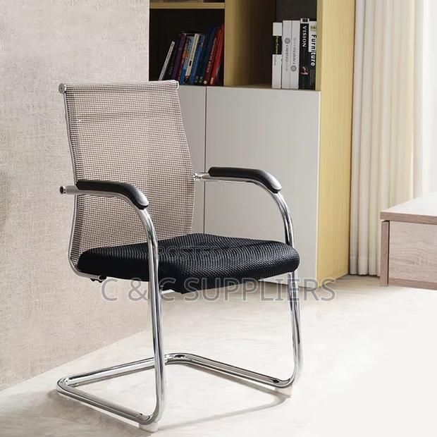 Reception Guest Chair With Armrest - thumbnail 4