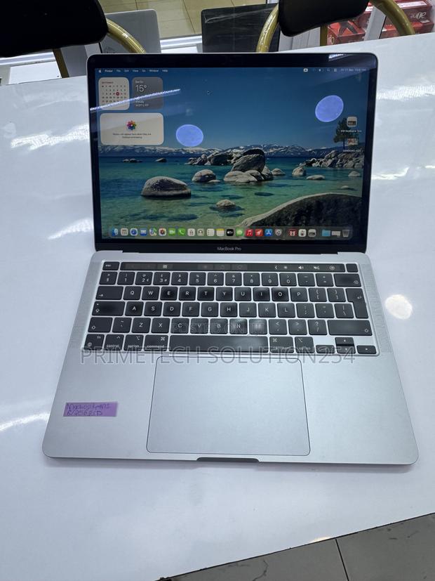Laptop Apple MacBook Pro 8GB Apple M1 Pro SSD 256GB