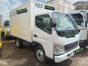 Mitsubishi Canter Fe71 2015 White