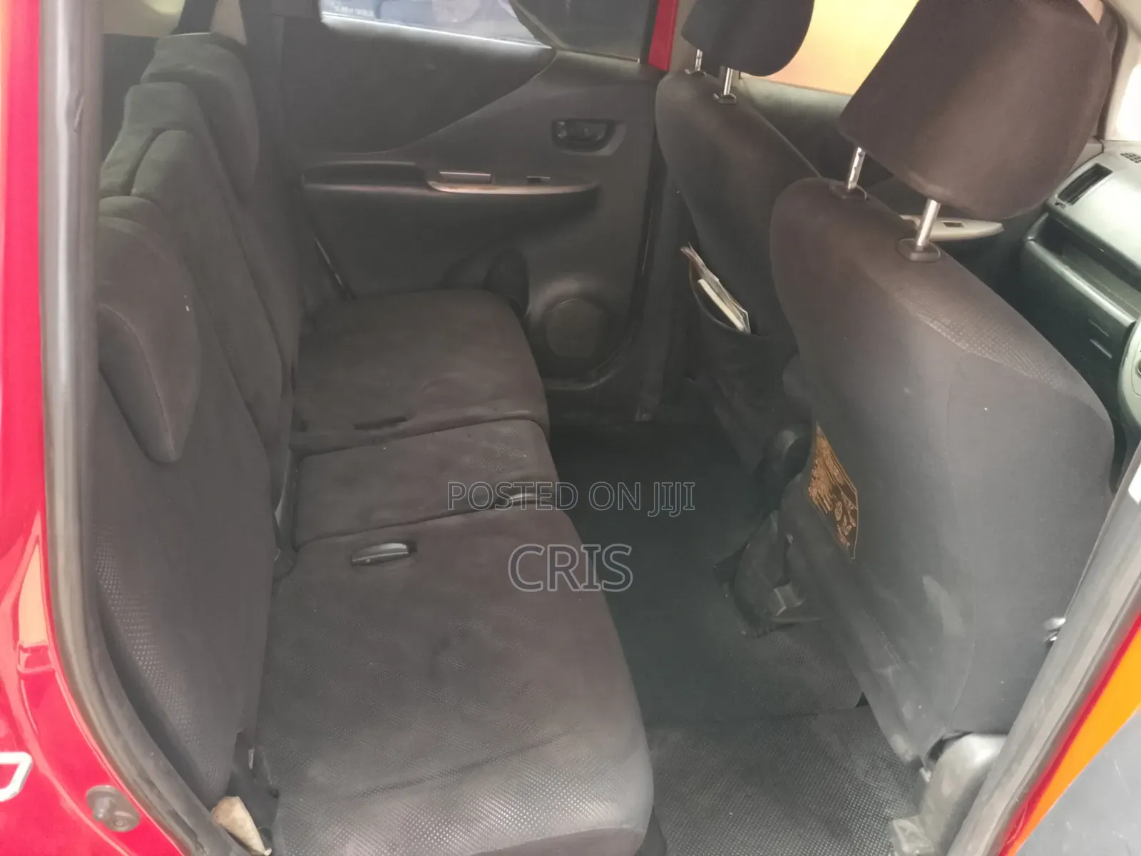 Toyota Ractis 2006 Red