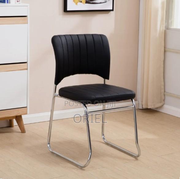 Office Waiting Chair : Stackable Visitor Chair - thumbnail 4