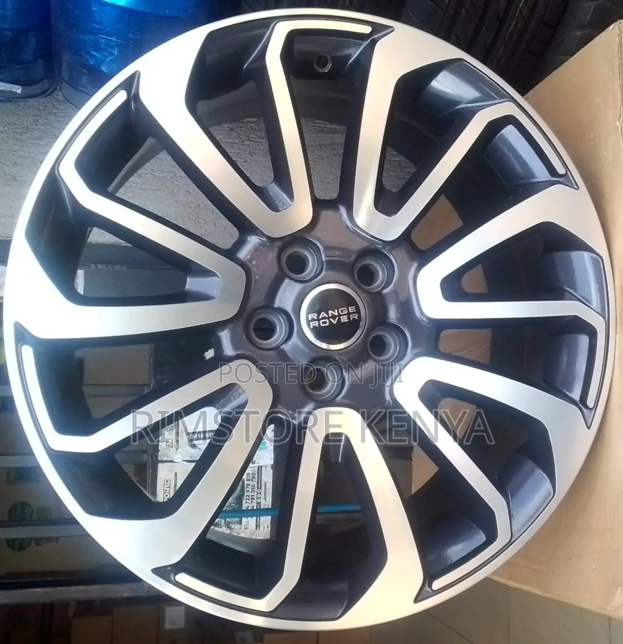 Size 20 Rangerover, Grey Silver, Full Set