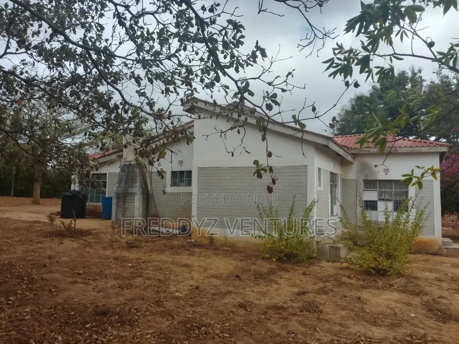 4bdrm House in Kisasi for sale