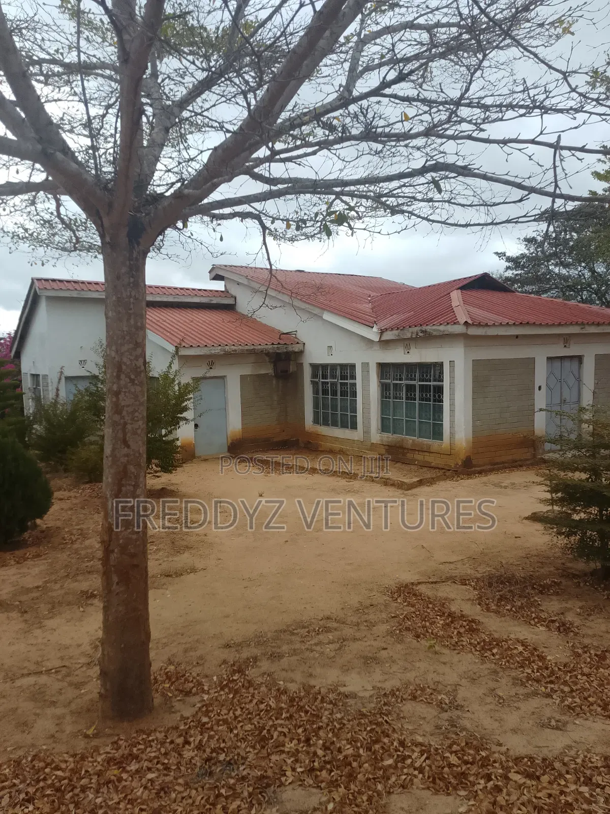 4bdrm House in Kisasi for sale