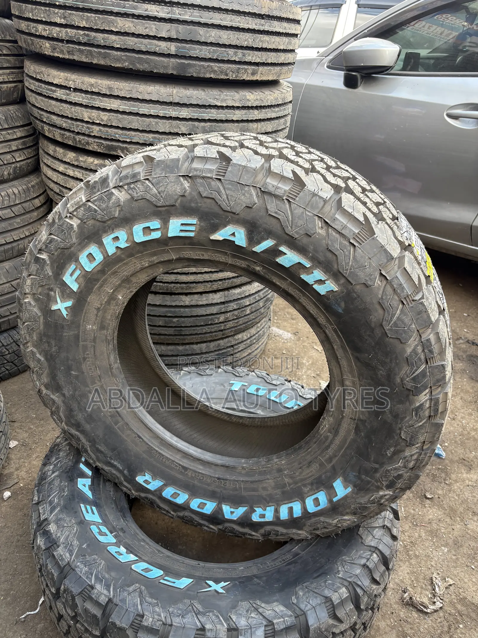 285/70r17 a/T Tourador Tyre