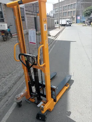 3m Height Manual Hydraulic Pallet Stacker-Heavy Duty Warehouse Lifter