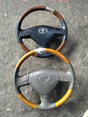 Harrier 240/Lexus Steering Wheel