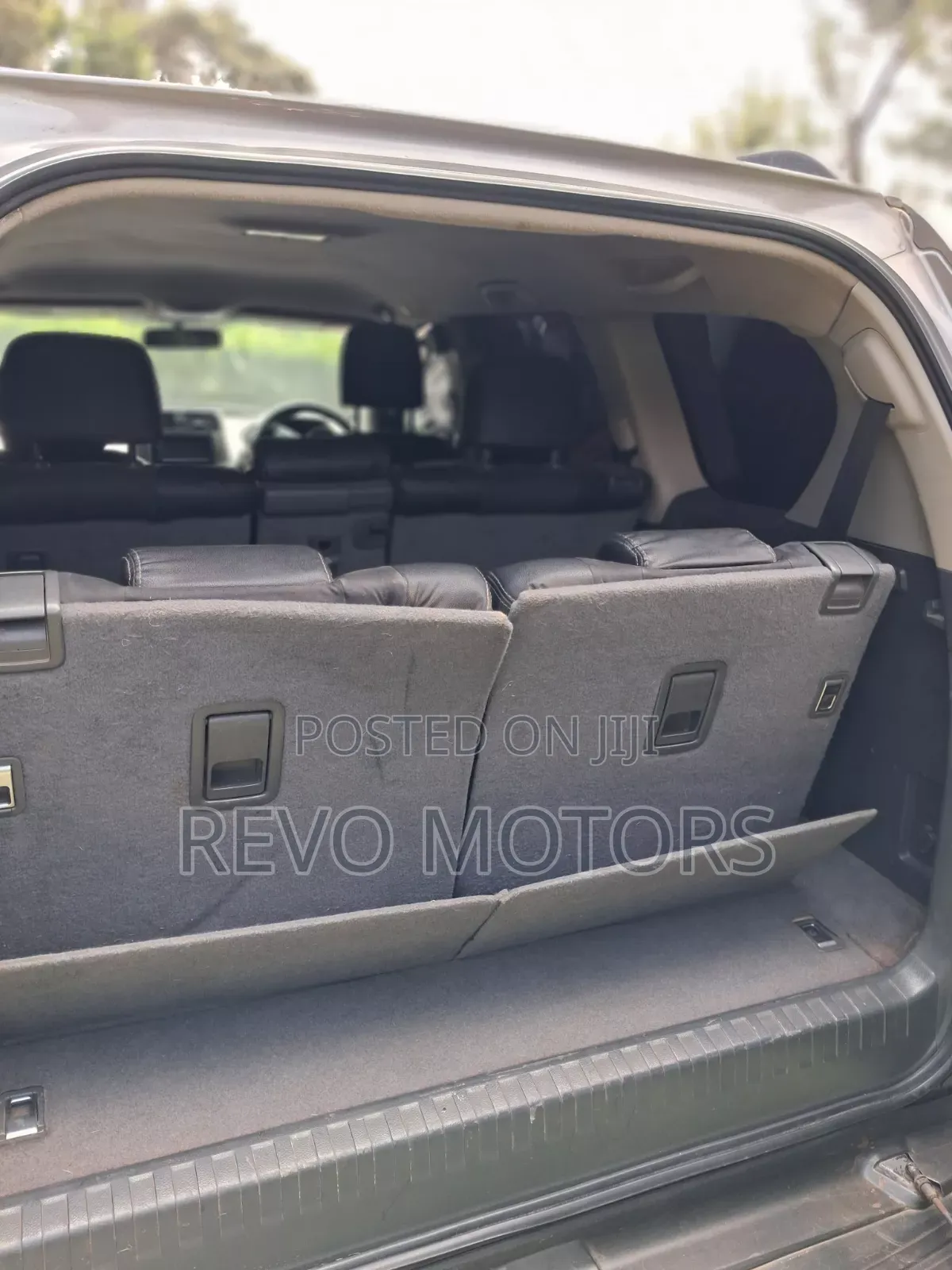 Toyota Land Cruiser Prado 2.7 i 2012 Gray