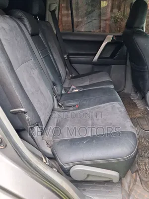 Toyota Land Cruiser Prado 2.7 i 2012 Gray