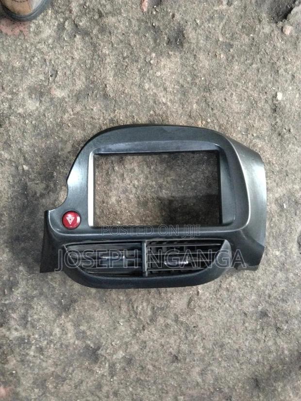 Honda Fit 2012 Model Radio Console