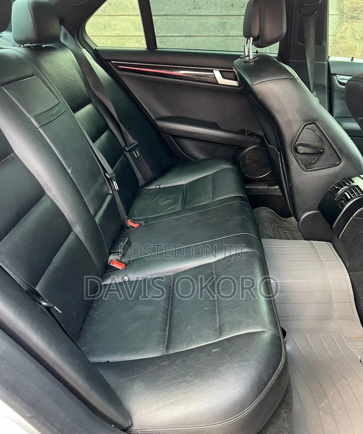 Mercedes-Benz C200 2012 Silver