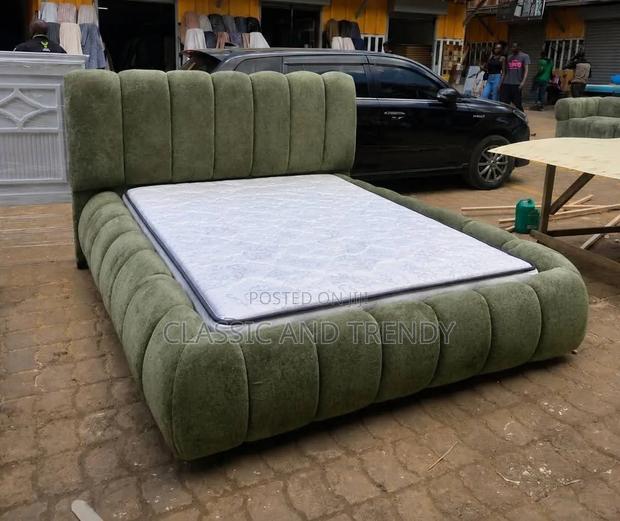 Olive Green 5x6 Bubble Bed