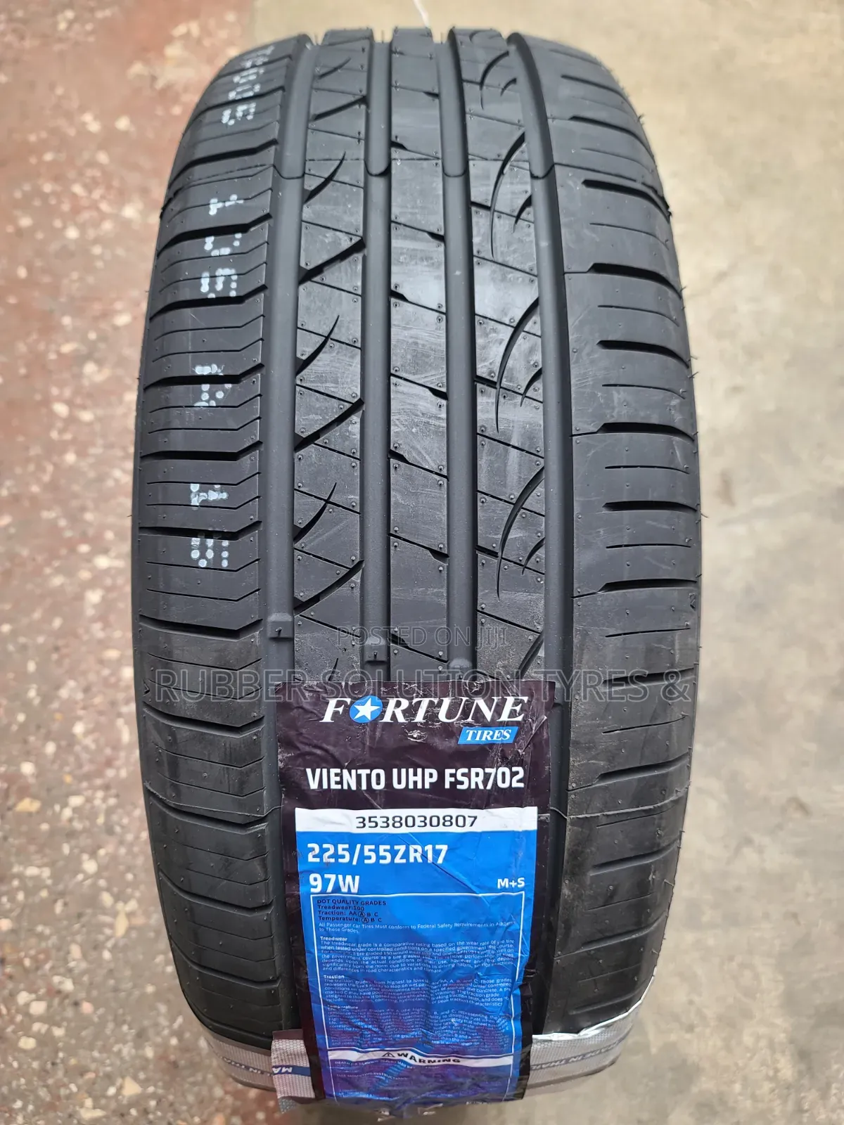 225 /55 R17 Fortune Tires 97w FSR-702 Made in Thailand