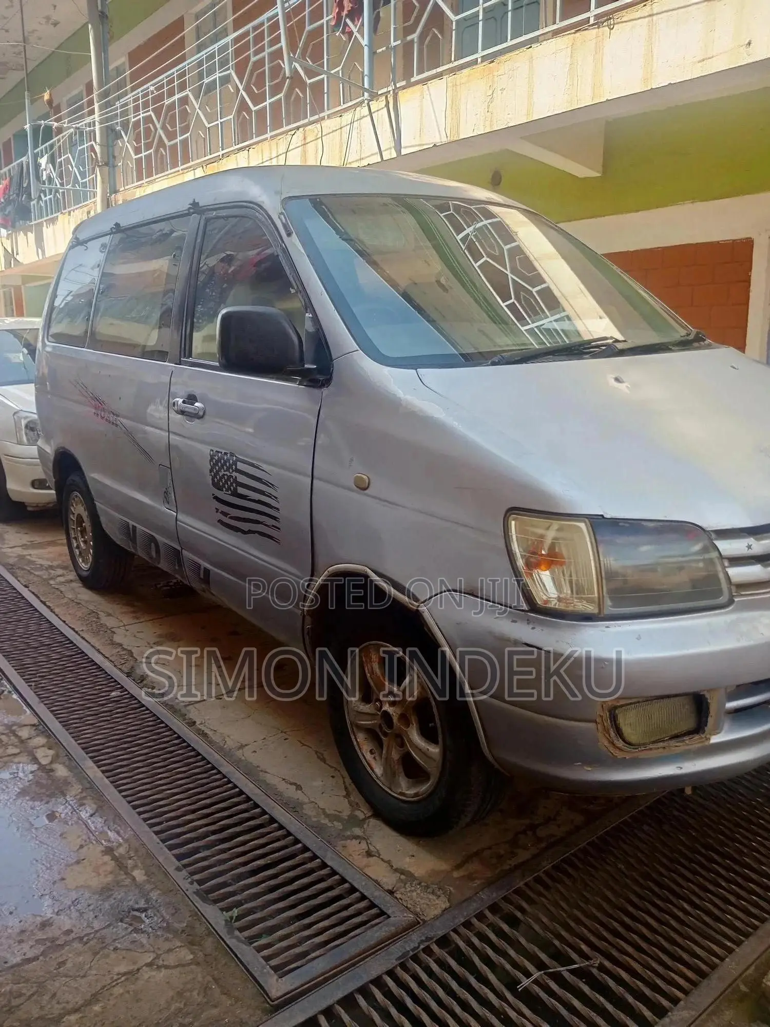 Toyota Toyoace 1999 Silver