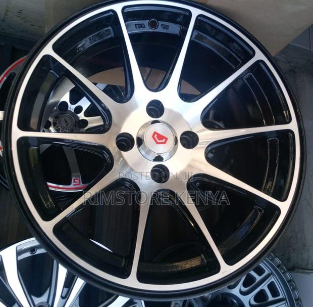 Size 15 Black Silver, Axio, Probox ,NZE, Demio, Nissan Note, Full Set.