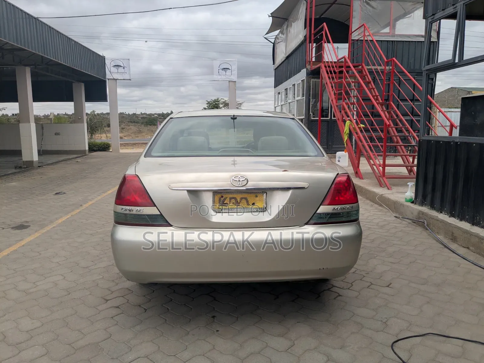 Toyota Mark II 2.0 RWD 2004 Silver