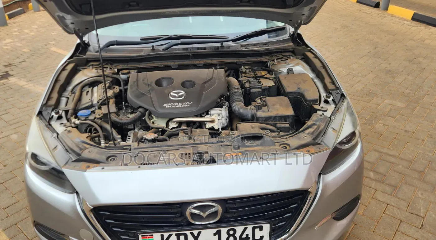 Mazda Axela 2018 Silver