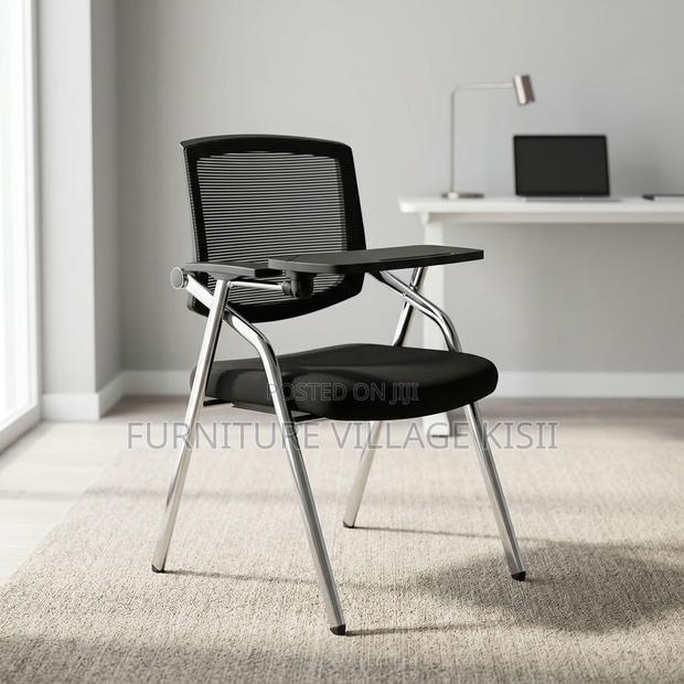 Foldable Chair With Writing Pad - thumbnail 5