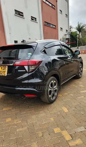 Honda Vezel 2018 Black
