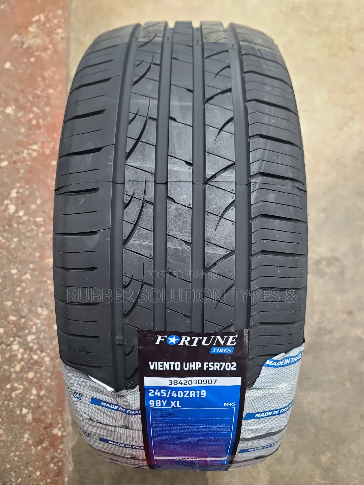 245 /40 R19 Fortune Tires 98y Xl FSR-702 Made in Thailand