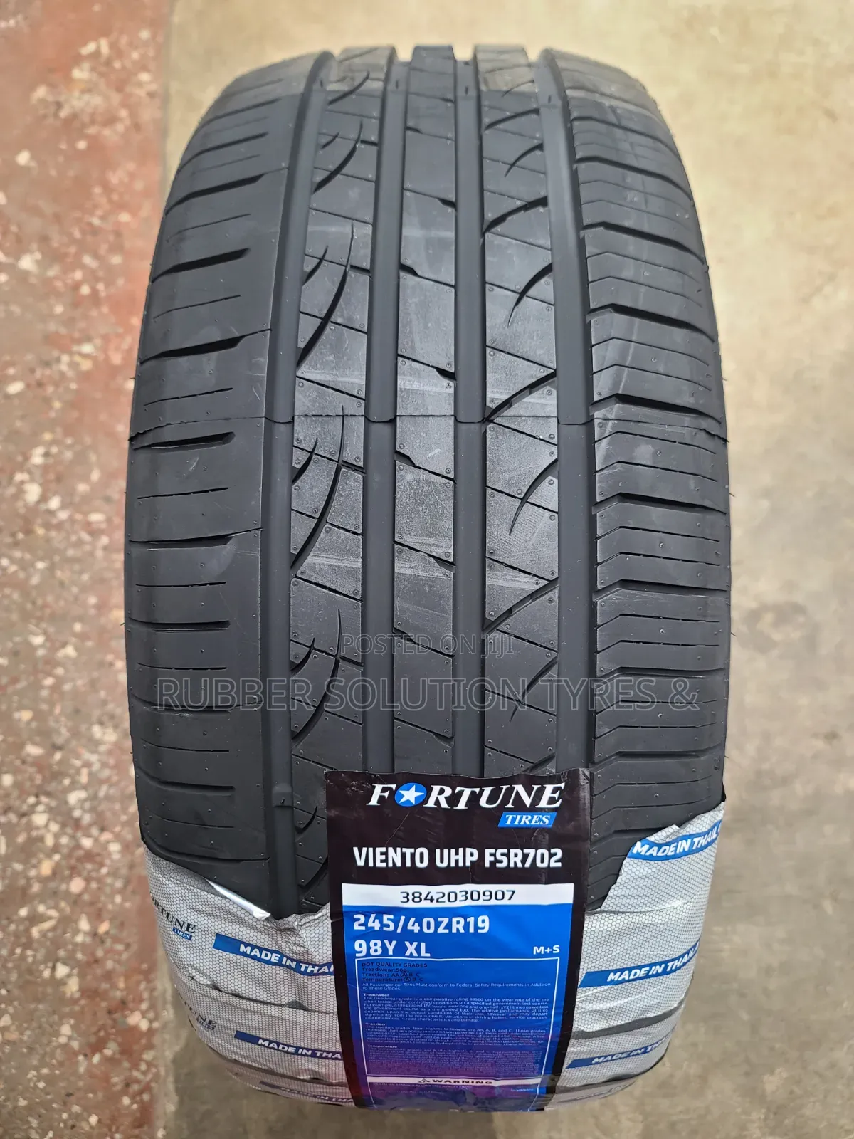 245 /40 R19 Fortune Tires 98y Xl FSR-702 Made in Thailand