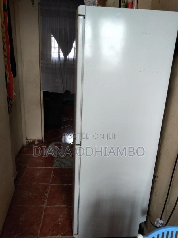 Bosch Fridge - thumbnail 3