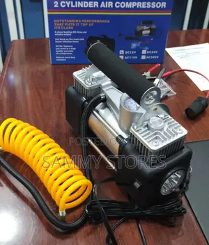 Heavy Duty 12V Air Compressor With Carry Bag