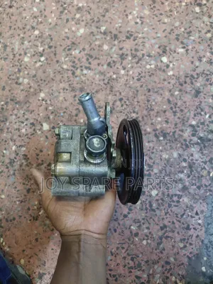 Nissan Sunny B15/Wingroad Y11 Steering Pump
