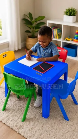 Kids Study/Dinning Table 1table 4chairs