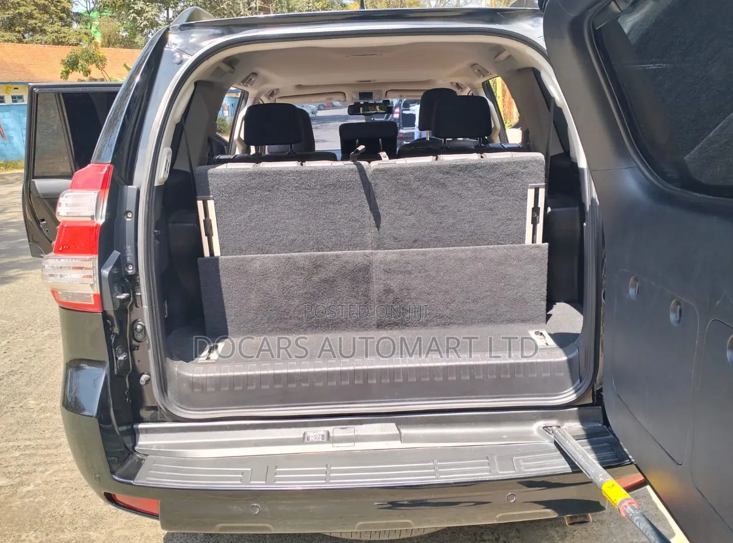 Toyota Land Cruiser Prado 2016 Black