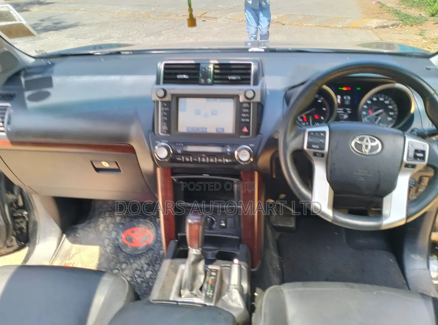 Toyota Land Cruiser Prado 2016 Black