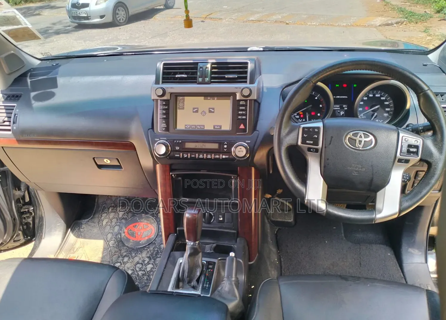 Toyota Land Cruiser Prado 2016 Black
