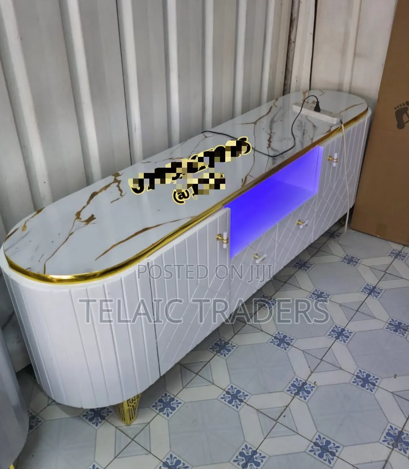 5.5 FTS Executive TV Stand With Marble Sheet Top