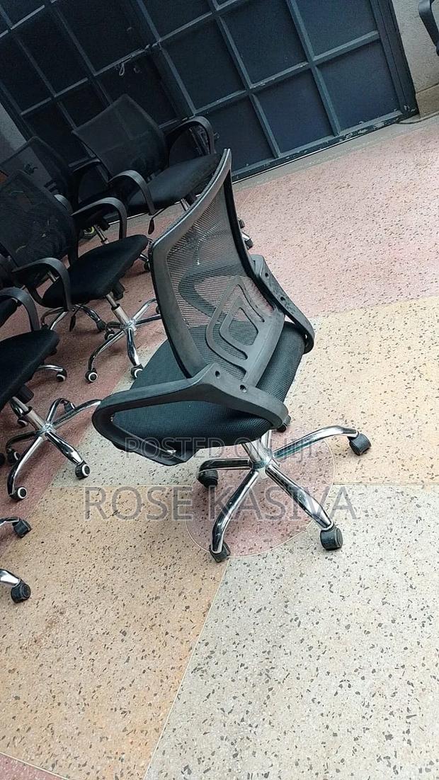 Secretariat Seats - thumbnail 2