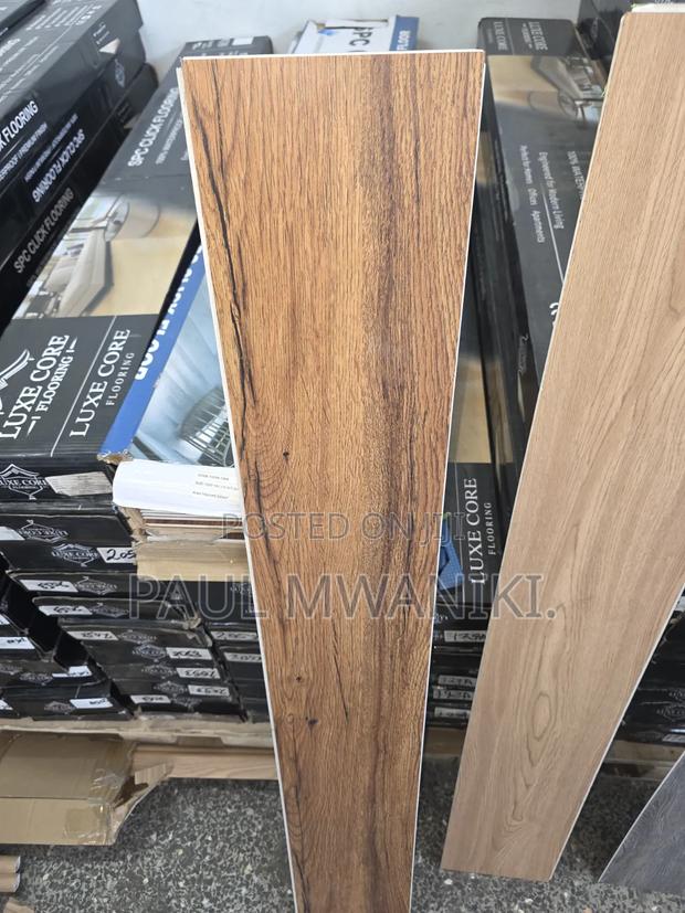 SPC Click Flooring 100% Waterproof - thumbnail 9
